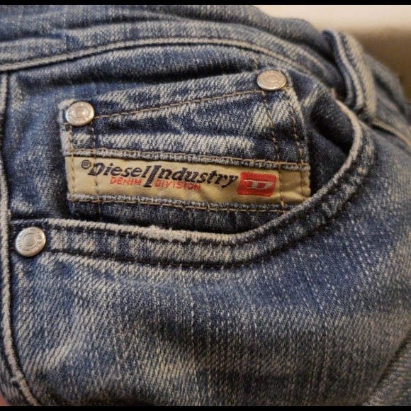 Diesel Industry Blue Wash Distressed Denim Jeans - Picture 7 of 10